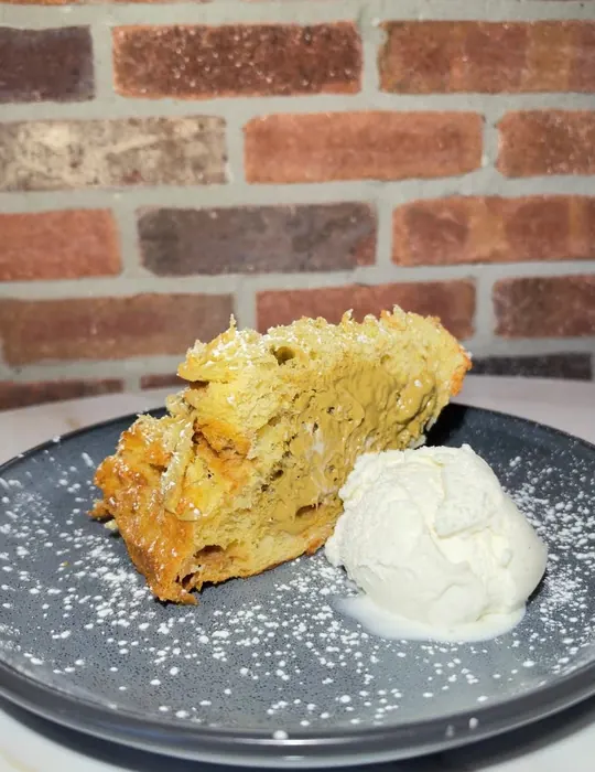 Pistachio Panettone Slice