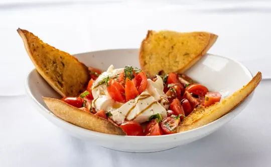 Burrata Caprese